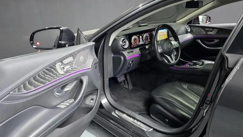 Mercedes-Benz CLS-Class