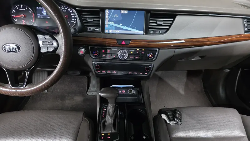 Kia K7