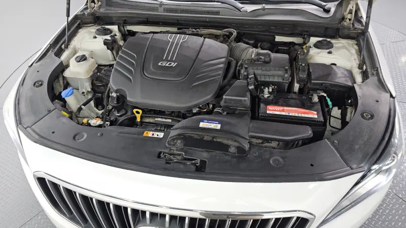Hyundai Aslan