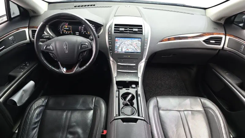 Lincoln Mkz