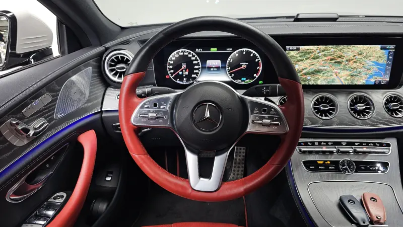 Mercedes-Benz CLS-Class