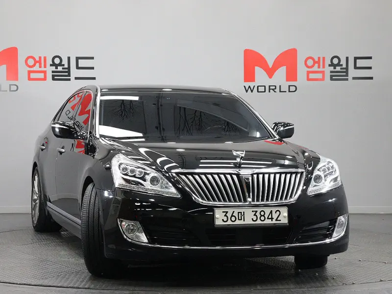Hyundai Equus