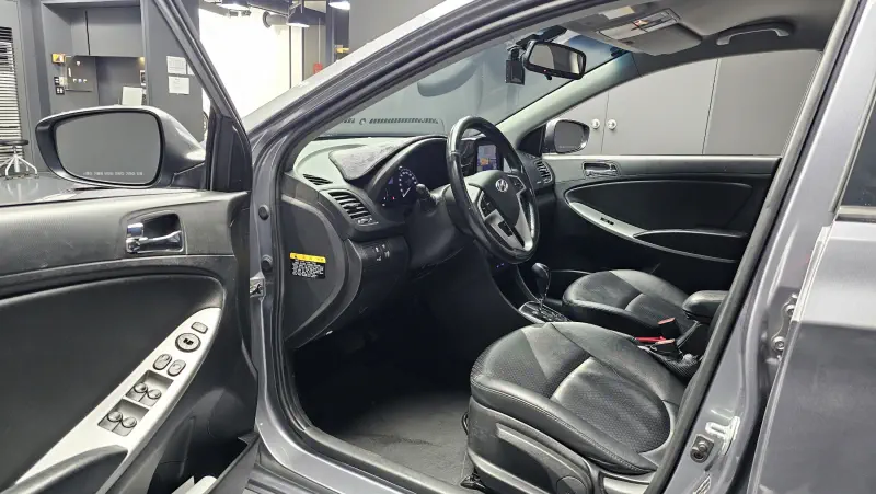 Hyundai Accent