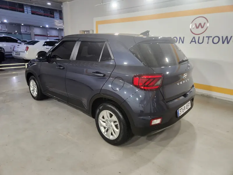 Hyundai Venue