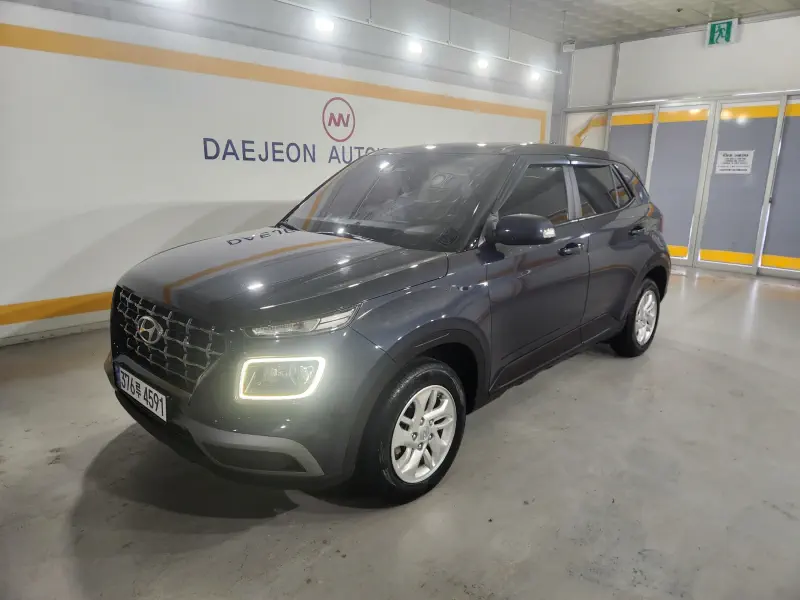 Hyundai Venue