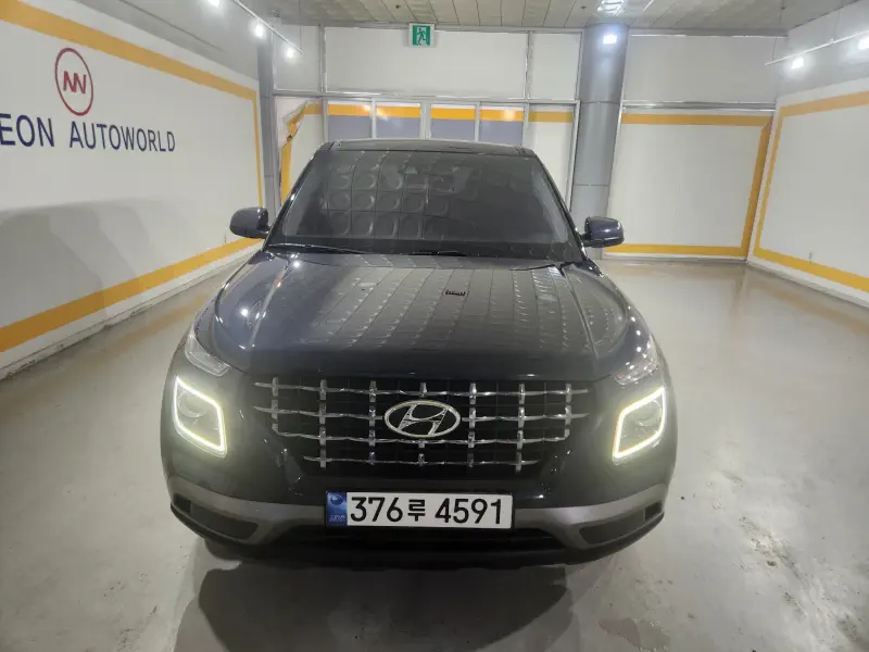 Hyundai Venue