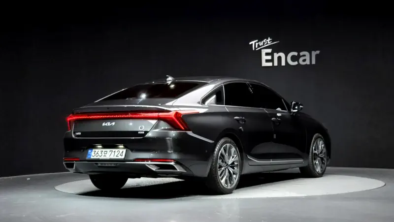 Kia K8