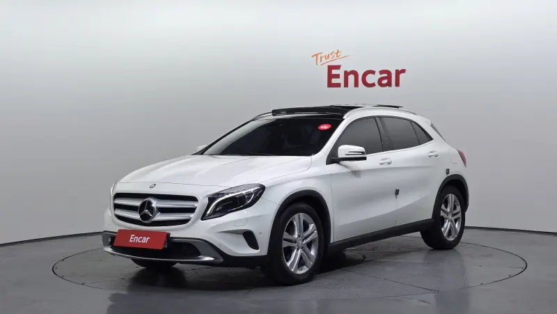 Mercedes-Benz GLA-Class