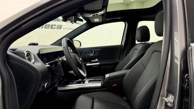 Mercedes-Benz EQA