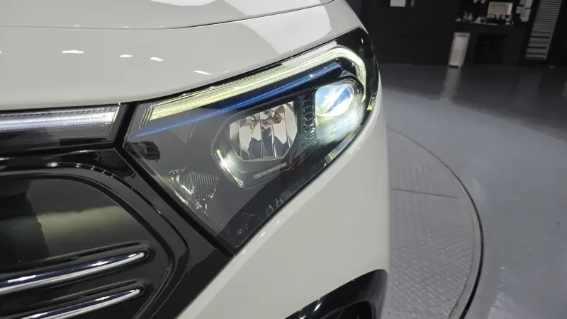 Mercedes-Benz EQA