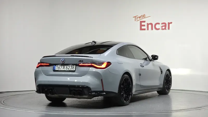BMW M4