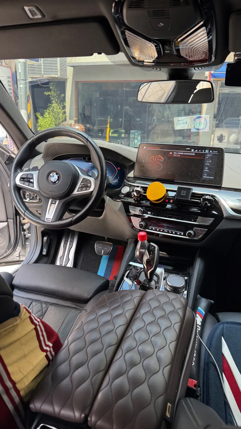 BMW 5-Series