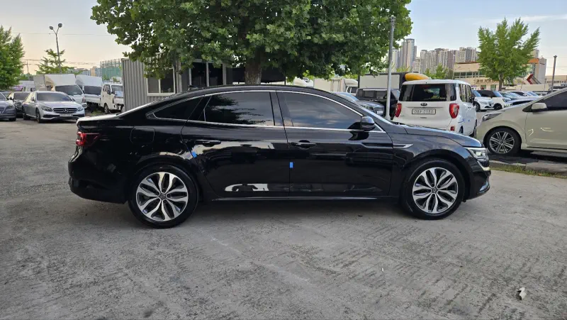 Renault Samsung SM6