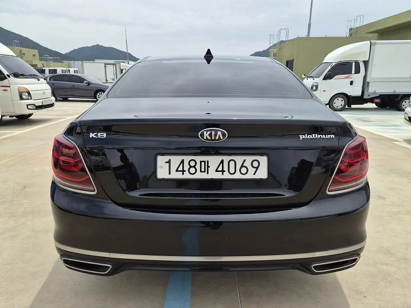 Kia K9