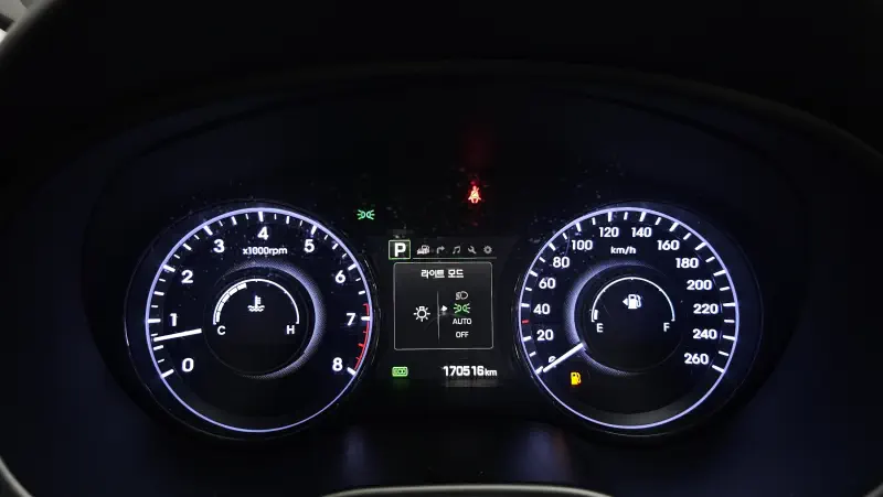 Hyundai Aslan