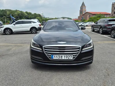 Hyundai Genesis