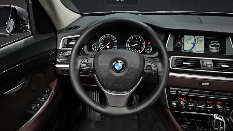 BMW 5-Series Gran Turismo