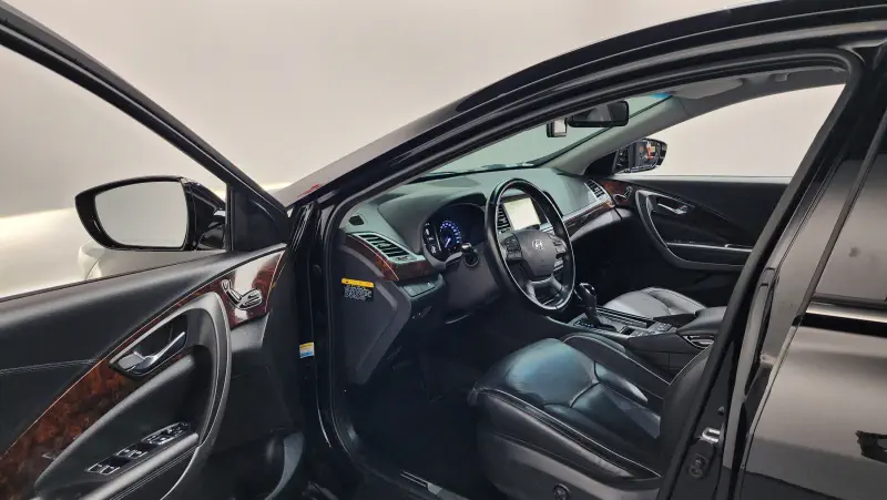 Hyundai Aslan