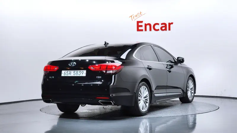 Hyundai Aslan