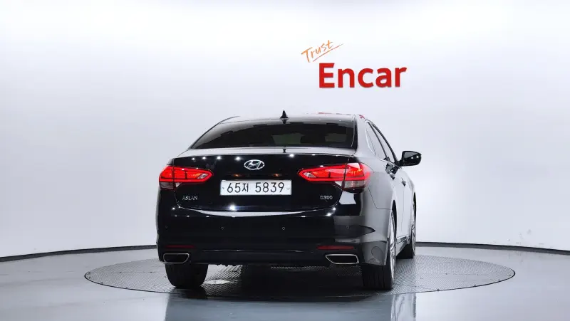 Hyundai Aslan