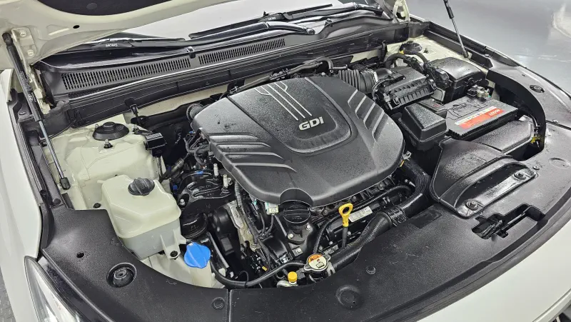 Hyundai Aslan