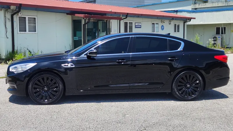 Kia K9