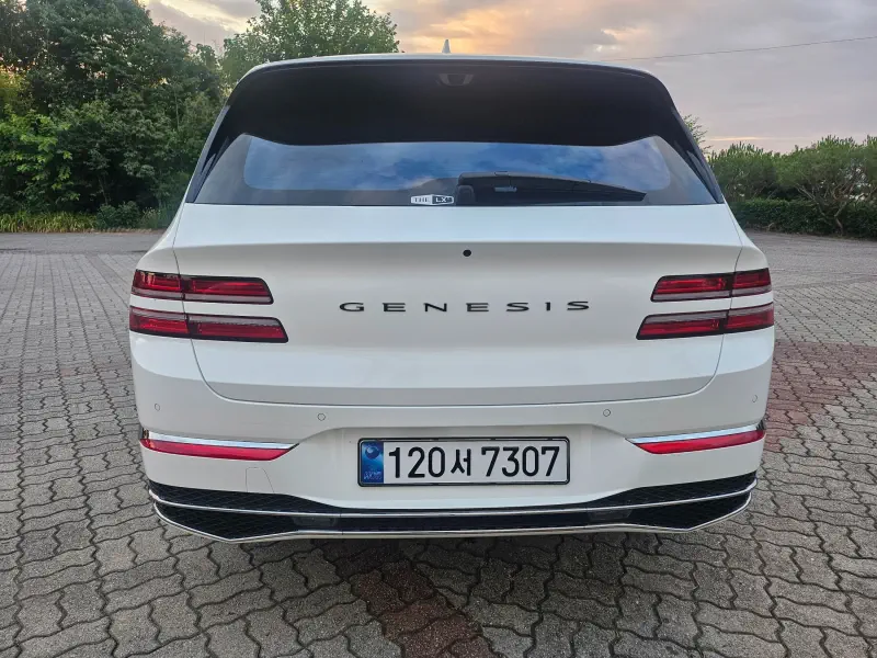 Genesis GV80