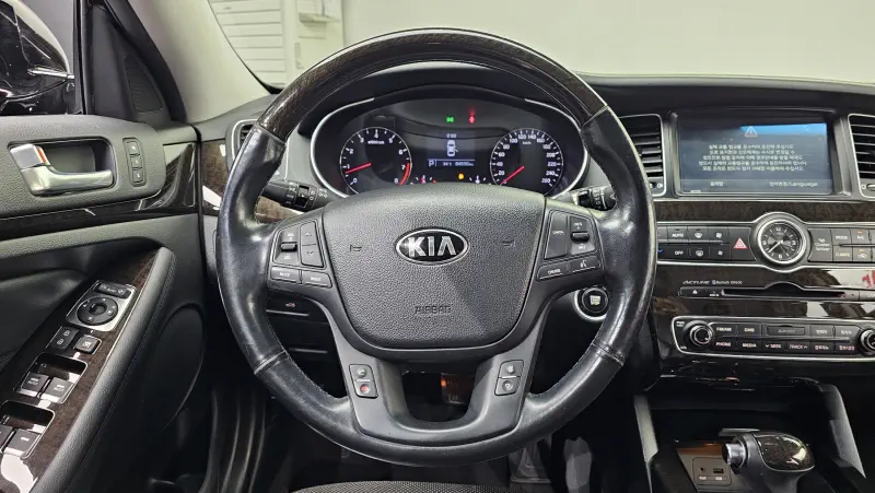 Kia K7