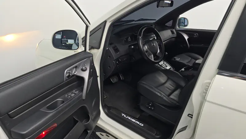 SsangYong Korando Turismo