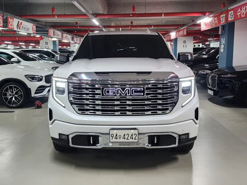 GMC SIERRA
