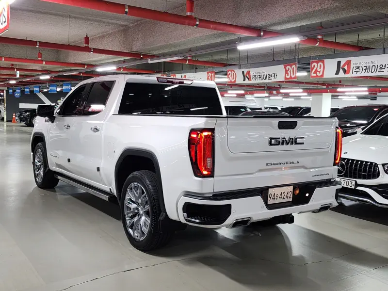 GMC SIERRA