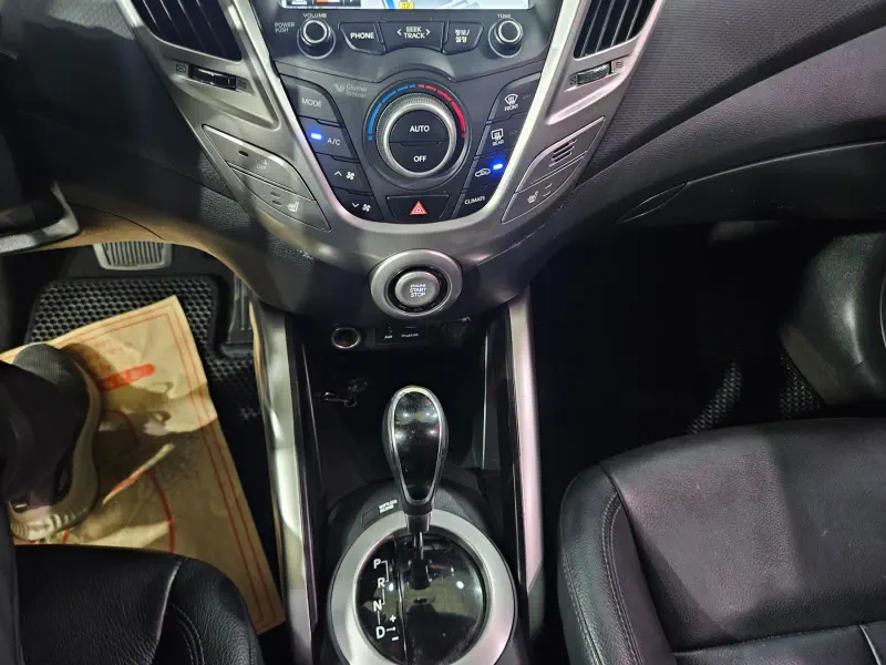 Hyundai Veloster