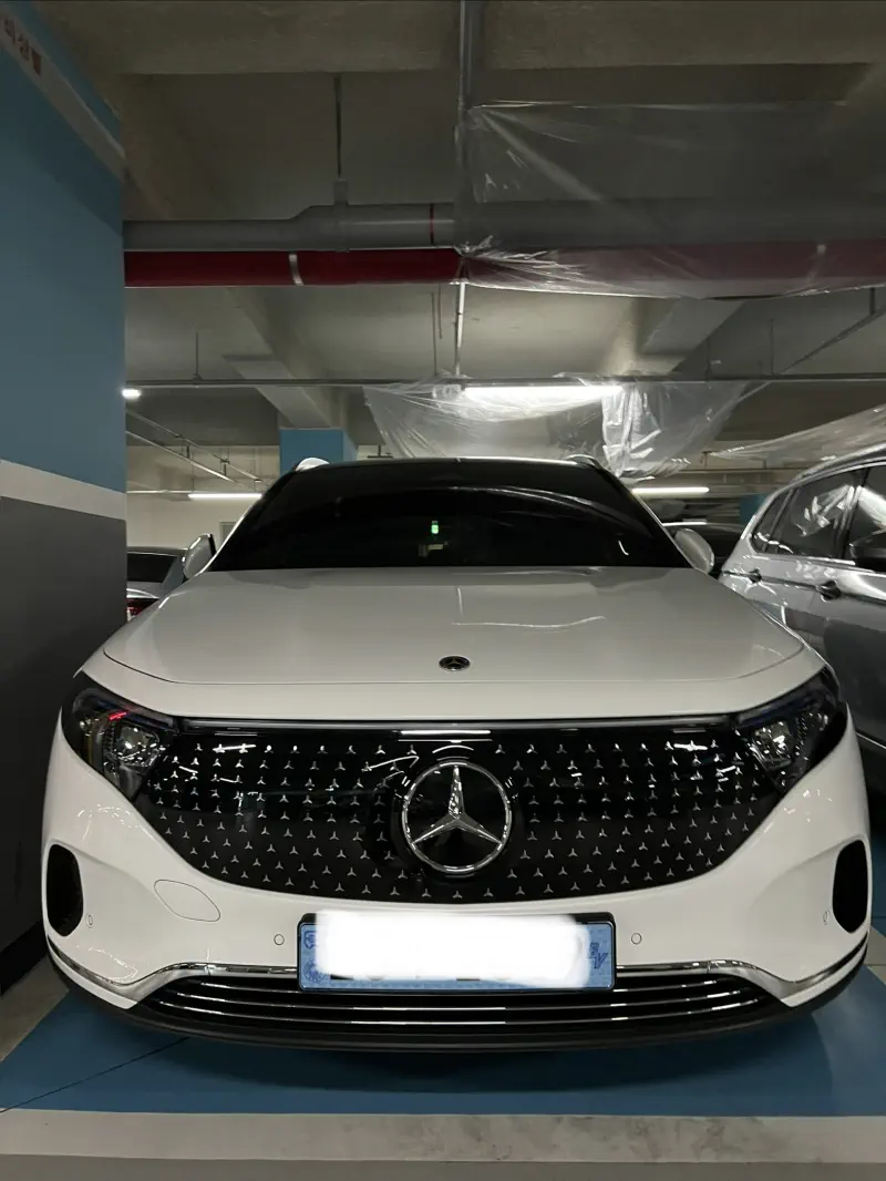 Mercedes-Benz EQA