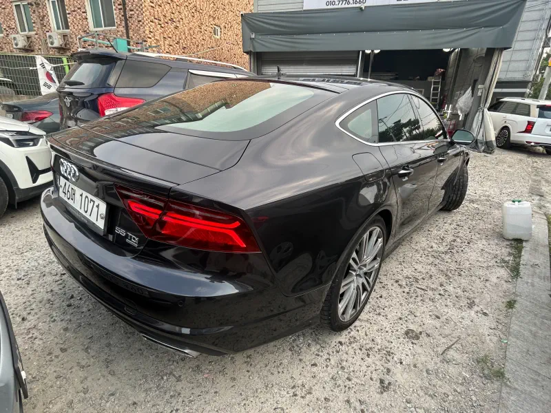 Audi A7
