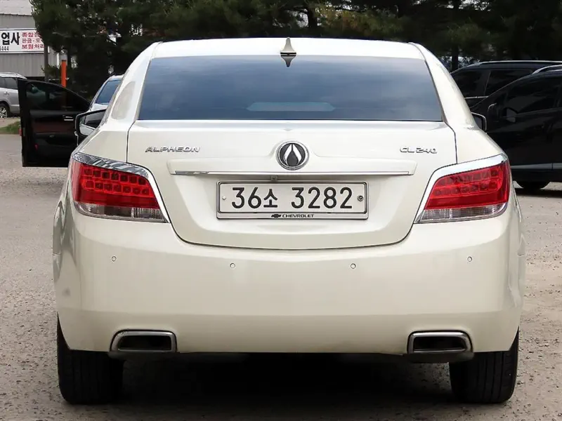 Daewoo Alpheon