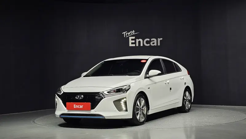 Hyundai Ioniq