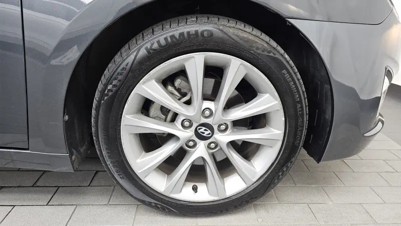 Hyundai I40