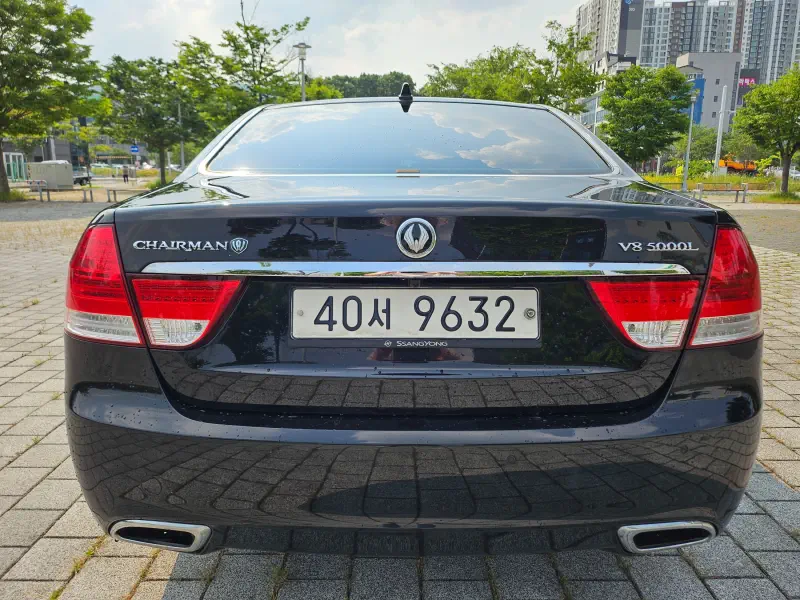 SsangYong Chairman W