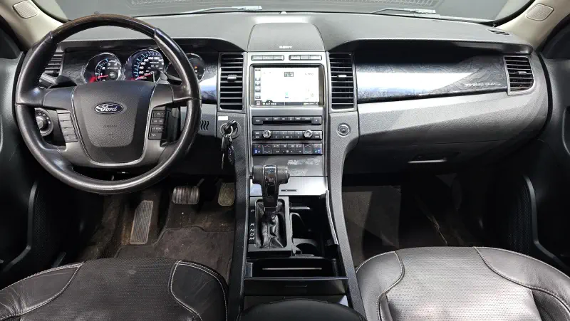 Ford Taurus