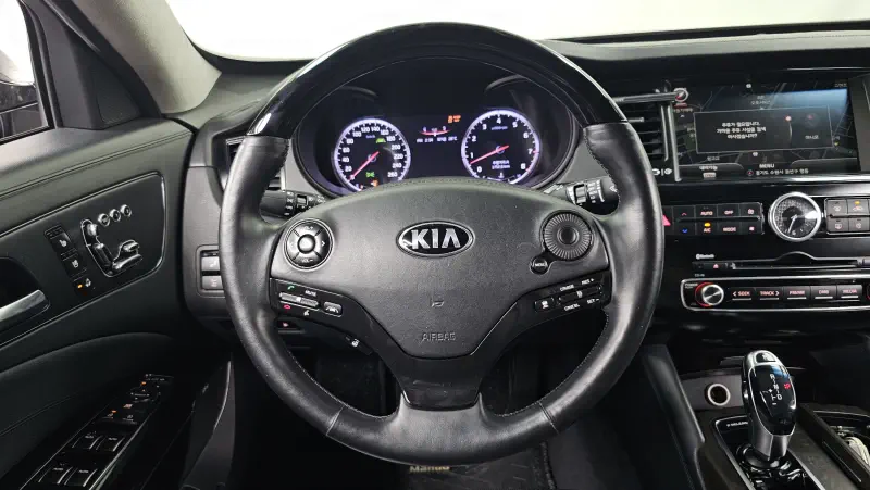 Kia K9