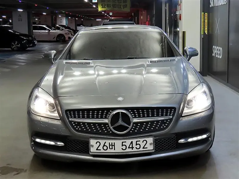 Mercedes-Benz SLK-Class
