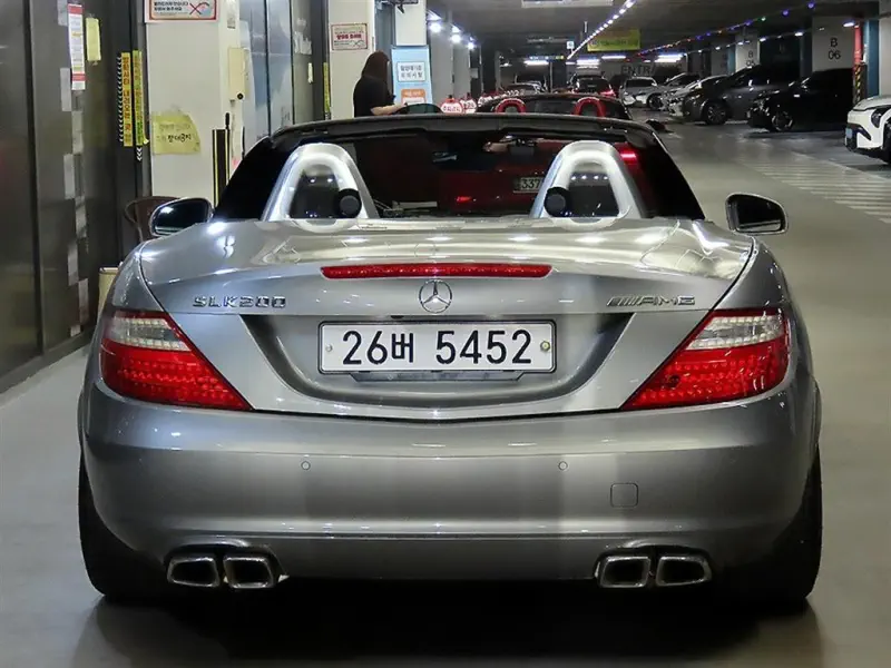 Mercedes-Benz SLK-Class