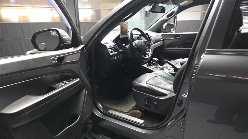 SsangYong Rexton Sports Khan