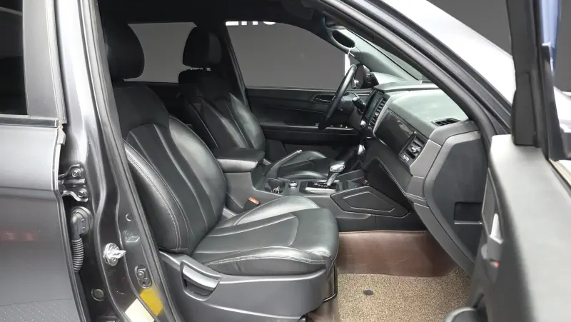 SsangYong Rexton Sports Khan
