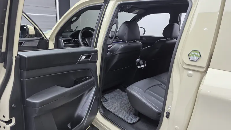 SsangYong Rexton Sports Khan