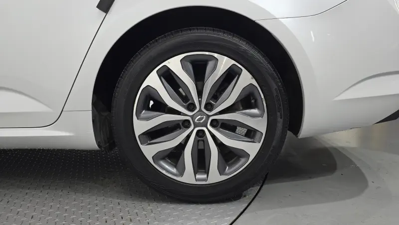 Renault Samsung SM6