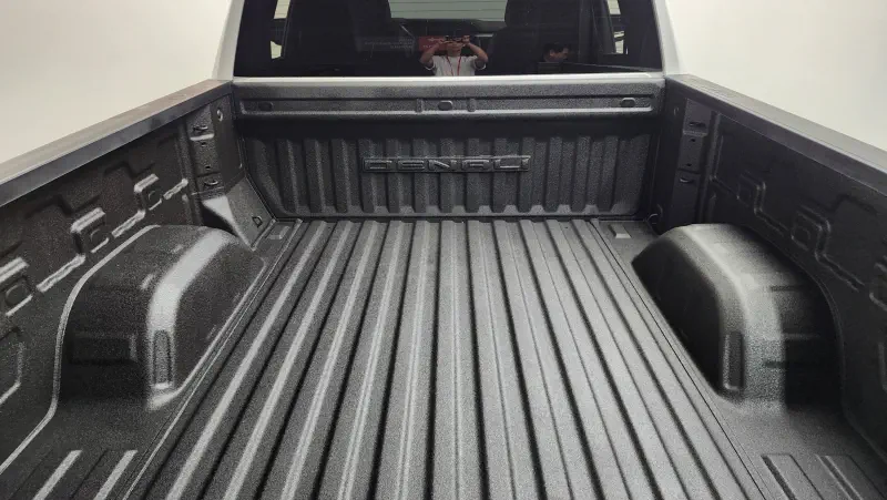 GMC SIERRA