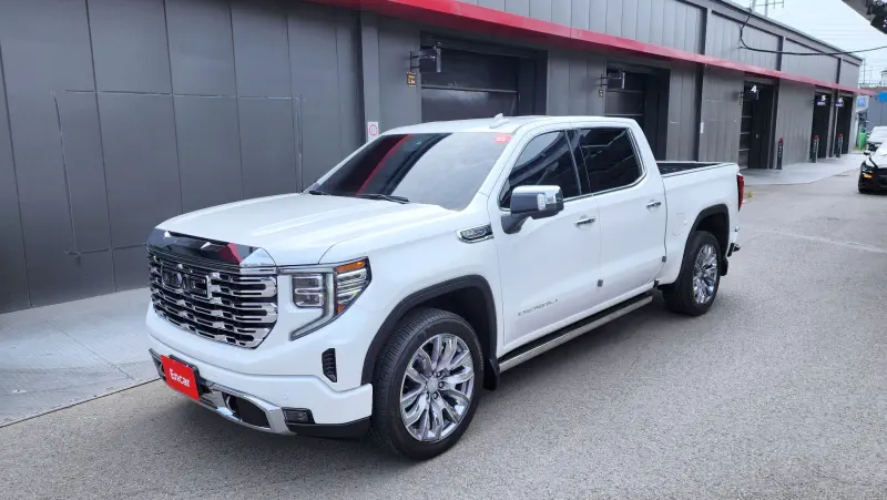 GMC SIERRA