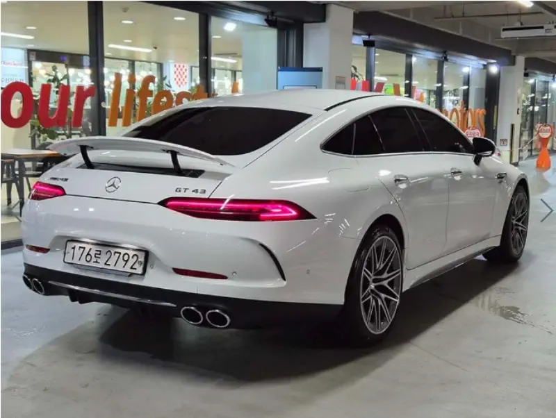 Mercedes-Benz AMG GT