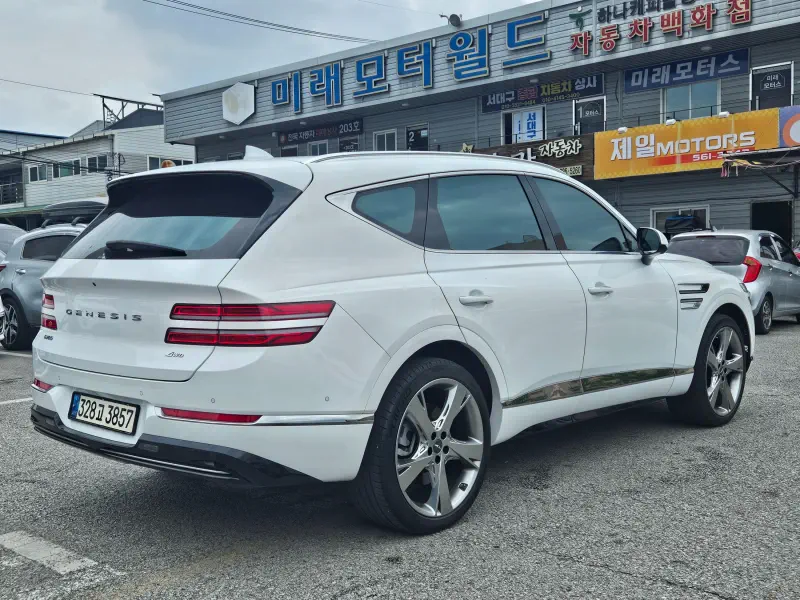Genesis GV80